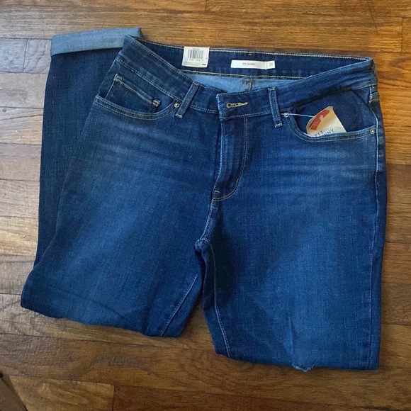 Levi's® 711 Destructed Mid Rise Skinny Jeans - Picture 8 of 9